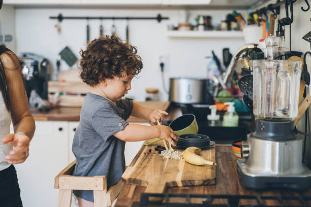 Montessori Kitchen Helper Tanul Torony   Uciaca Veza Kitchen Helper Kch01 1 